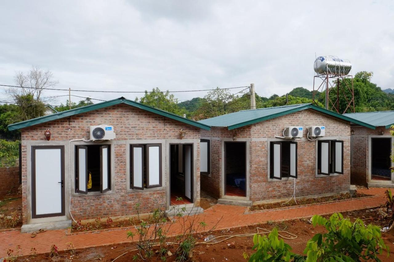 Datani Moc Chau Homestay Lang Mon Eksteriør billede